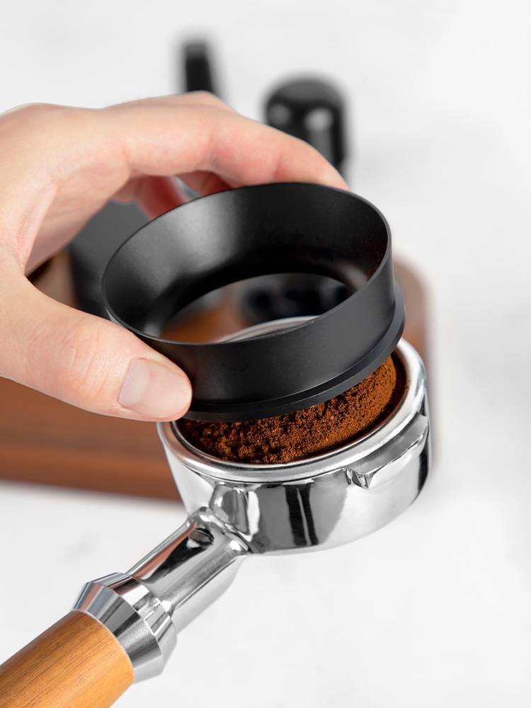 YUESIKJ Dosatore Per Caffè 58 Mm In Acciaio Inox - Manico Con Doppio Gancio Per Macinino E Portafiltro - copertina